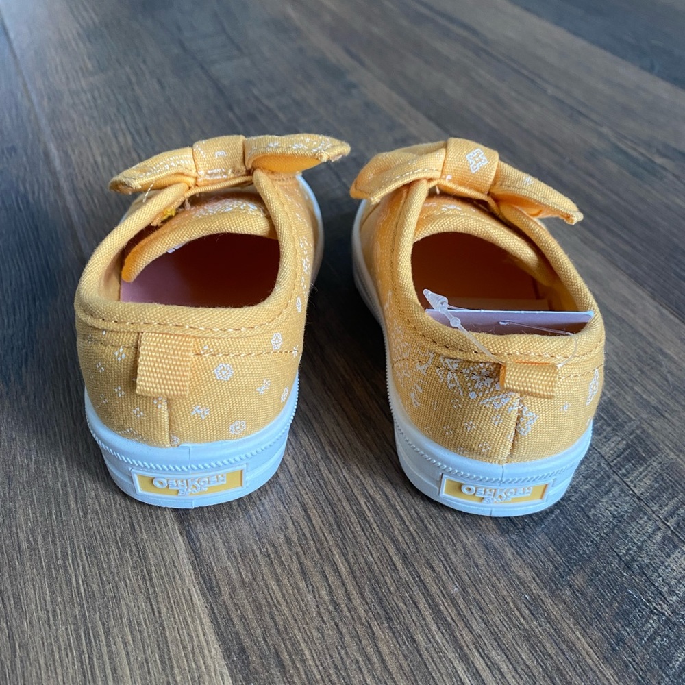 OSHKOSH Yellow Paisley Slip On Sneakers - Picture 4 of 9